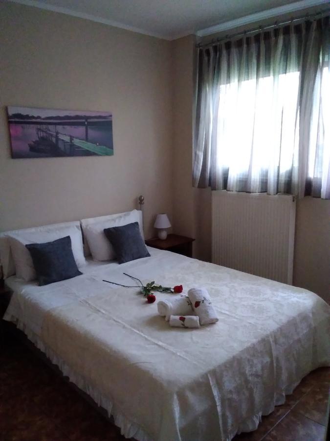 Rea'S Guest House Αρτέμιδα Εξωτερικό φωτογραφία